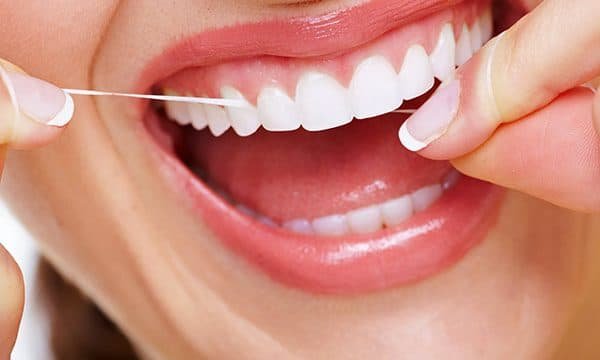 Prendre soin de vos dents : conseils essentiels
