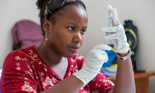 Révolution dans la lutte contre le paludisme : arrivée d’un vaccin innovant