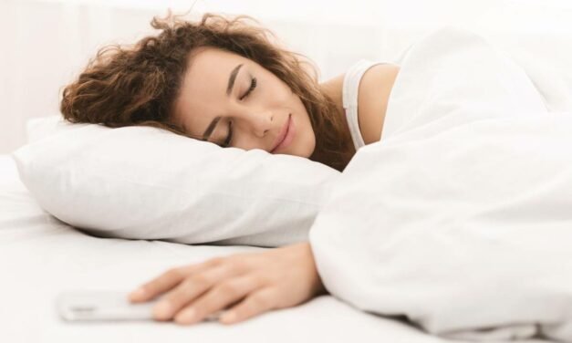 Mieux dormir avec les compléments alimentaires à la mélatonine : efficacité et conseils